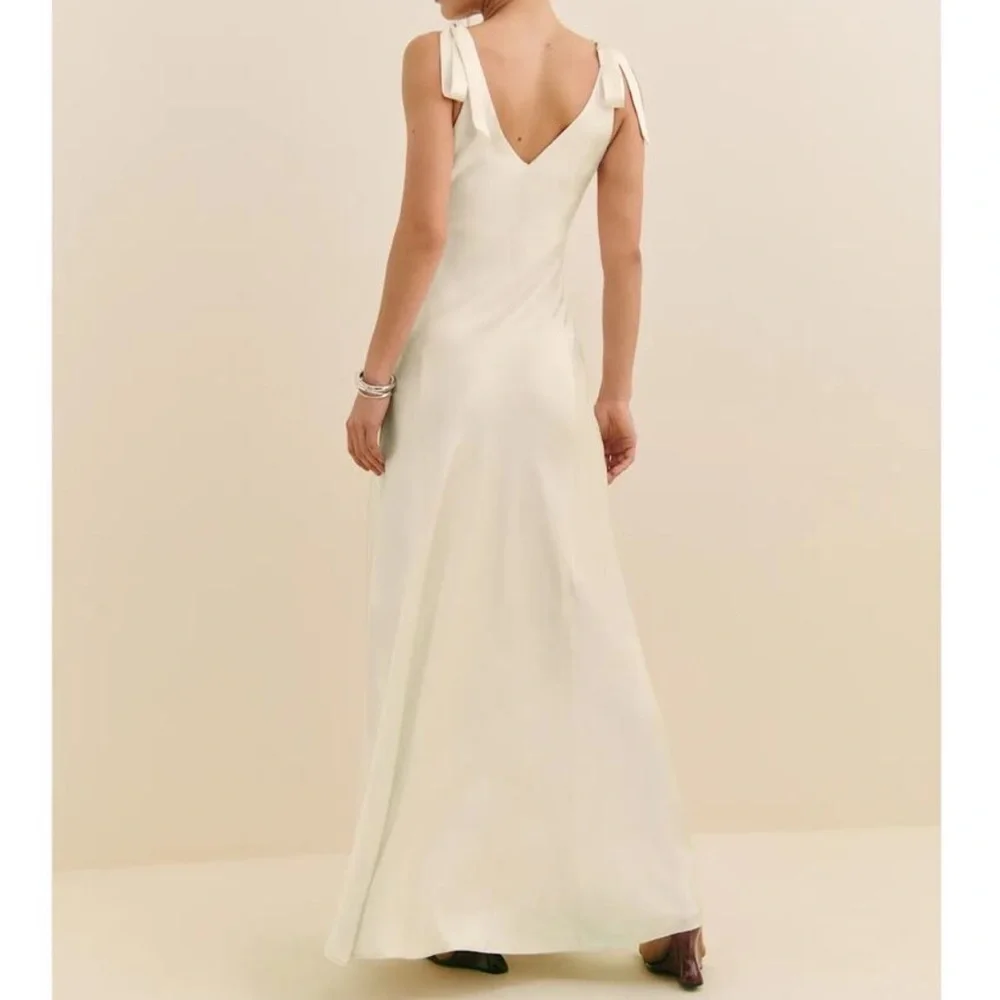 NWT Reformation Pernille Silk Dress - S - Ivory Bridal Silk - Picture 2 of 8